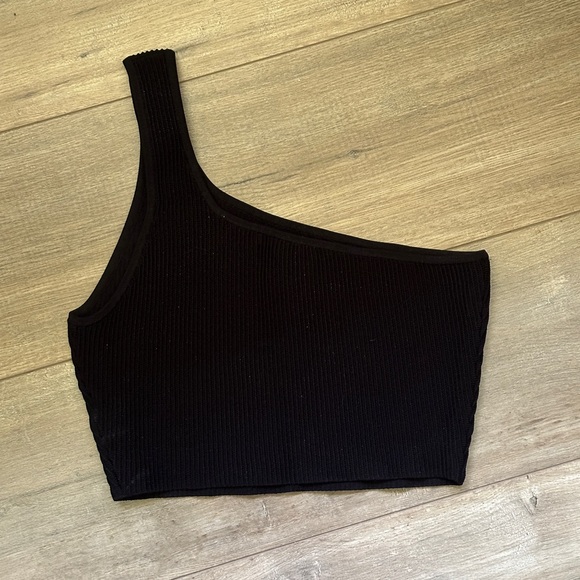 NWT Aritzia Babaton Sculpt Knit One-Shoulder Cropped Tank - Picture 4 of 7